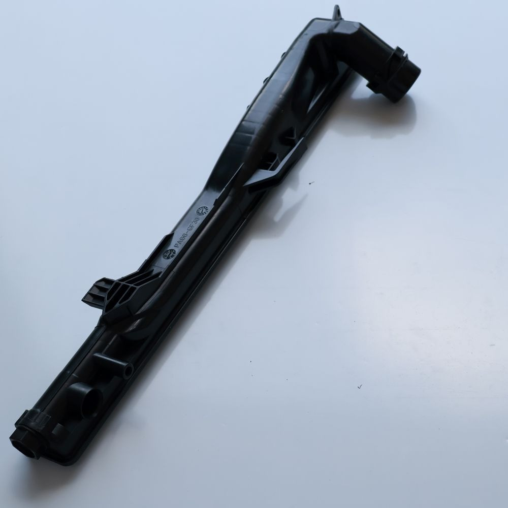 BMW E90 Radiator Water Tank