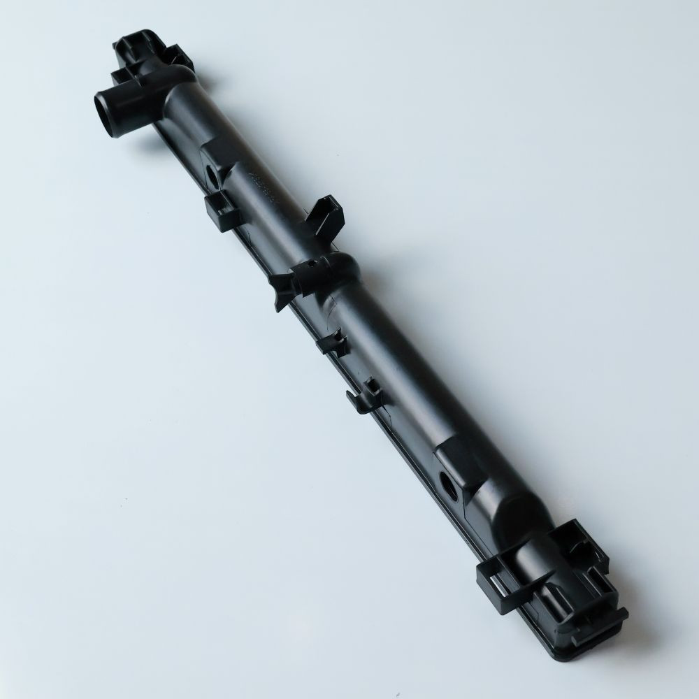 Isuzu D-MAX 2010 Radiator Water Tank